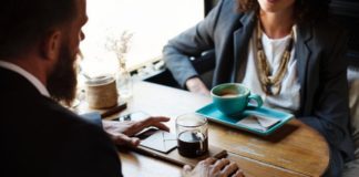 jak rozmawiać o podwyżce