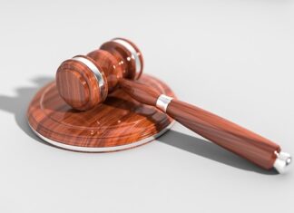 Jak używać młotka bezwładnościowego?