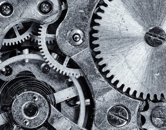 Ile oleju do silnika Nissan Navara d40?