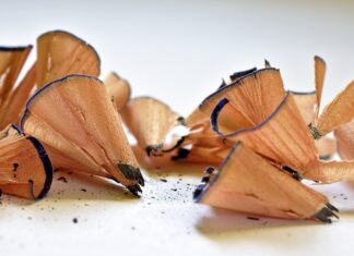 Jak Zamaskować przetarcie na lakierze?