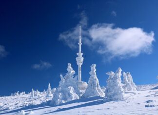 Jak z telefonu komórkowego zrobić nadajnik GPS? Jak z telefonu komórkowego zrobić nadajnik GPS?